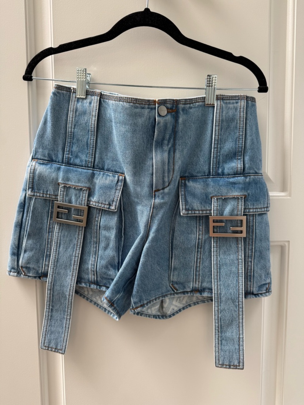 Fendi Light Blue Denim Cropped Shirt and High-Waist Shorts Set - Picture 3 of 6